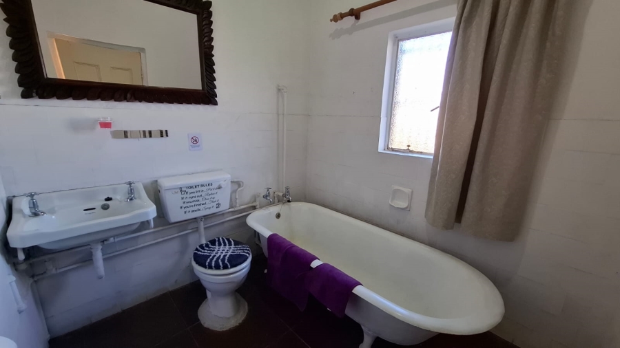 8 Bedroom Property for Sale in Memel Free State